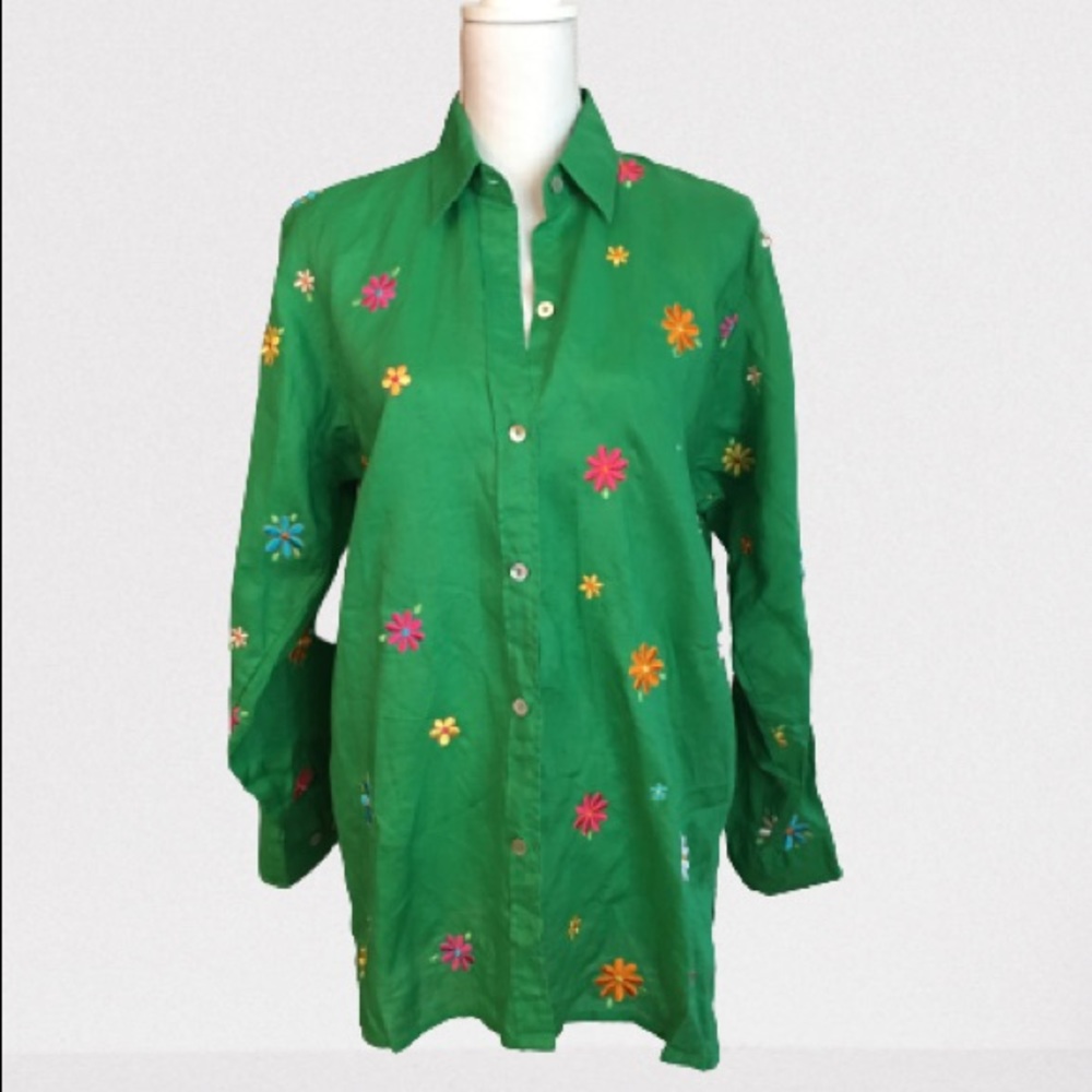 Vintage linen shirt flower embroidery green size M